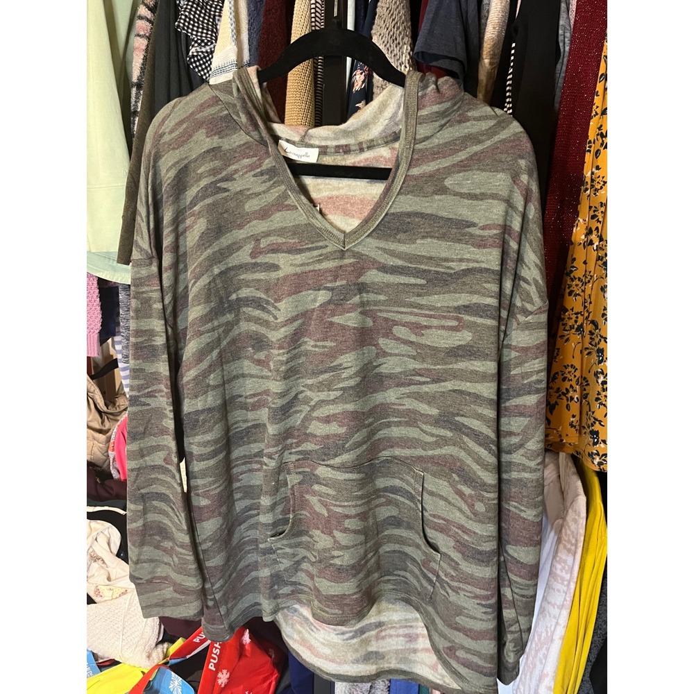 Lovecappella Women's Large Camo‎ Hoodie Pullover Super soft